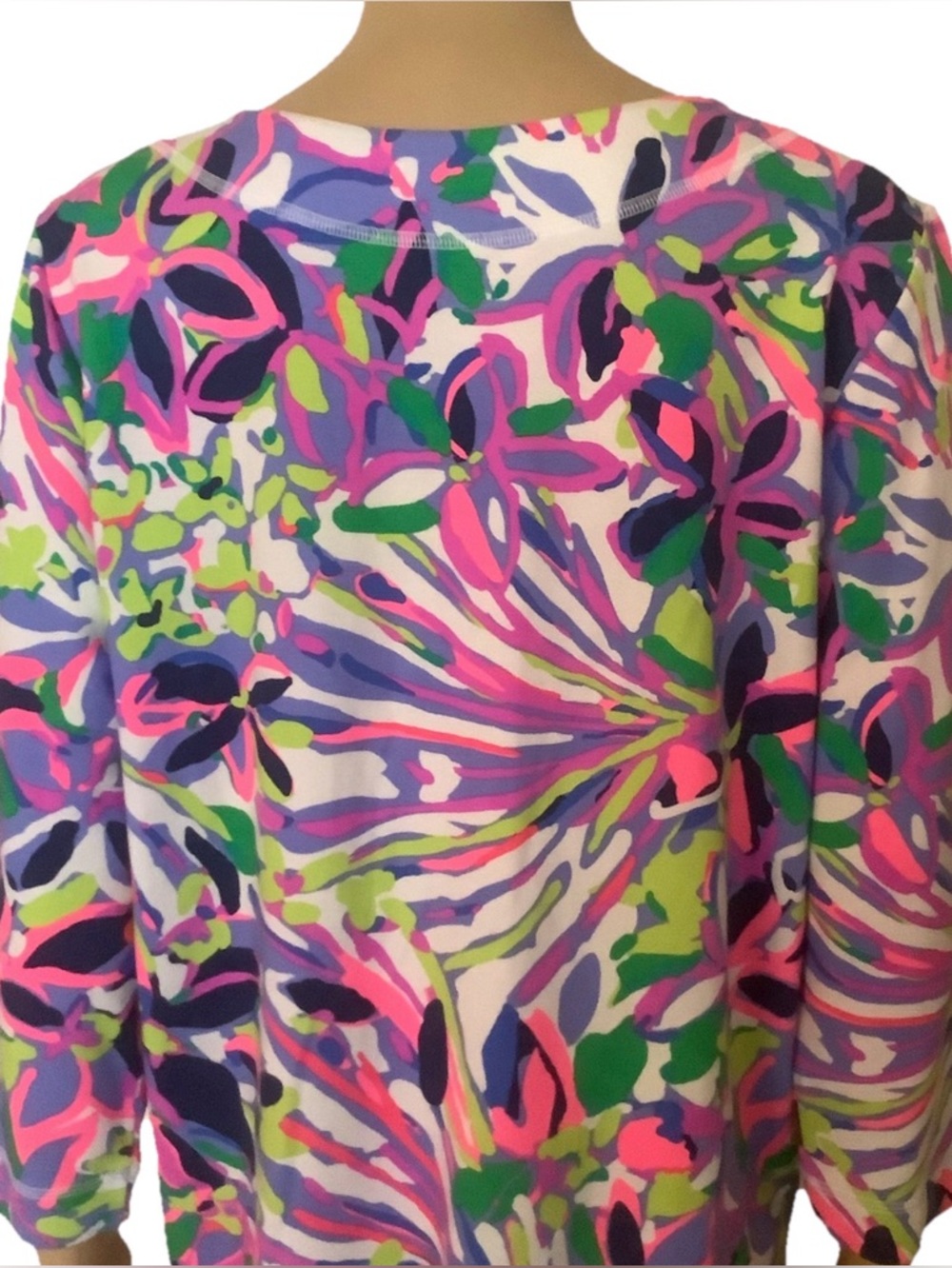 Lilly Pulitzer Floral Split-Neck Tunic Top - Multicolor size L nwt - Picture 4 of 13